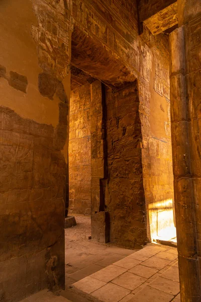 Precioso Interior Uno Los Templos Más Bellos Egipto Templo Luxor — Foto de Stock