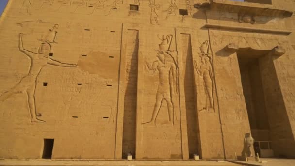Panorâmica Dos Faraós Entrada Templo Edfu Egito Rio Nilo Cidade — Vídeo de Stock