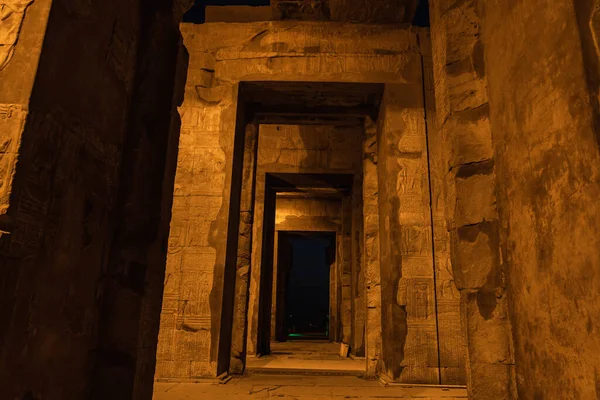 Hermosas Columnas Del Templo Kom Ombo Iluminadas Por Noche Templo — Foto de Stock