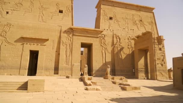 Entrance Beautiful Pharaohs Temple Philae People Greco Roman Construction Seen — Stock Video