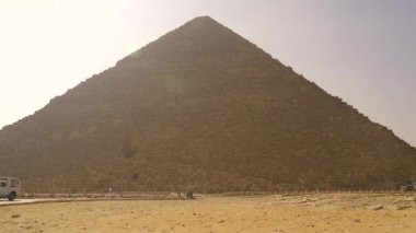 Giza Piramitleri 'nin düzlemi. Kahire, Mısır