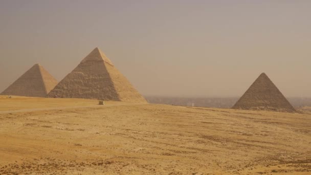 Літак Панелями Чудових Пірамід Гізи Каїр Єгипет — стокове відео