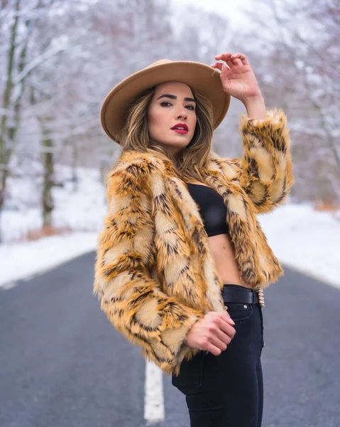 Winter Lifestyle Model Enjoying Underwear Cowboy Hat Leopard Sweater Middle — Stock Photo, Image