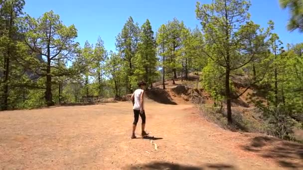 Young Woman Walking Cumbrecita Trekking Trail Island Palma Next Caldera — Stock Video