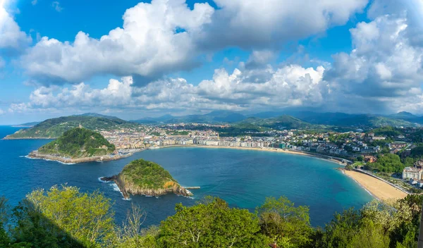 Panoraamanäkymät San Sebastianin Kaupunkiin Igeldo Vuorelta Gipuzkoasta Baskimaa Espanja — kuvapankkivalokuva