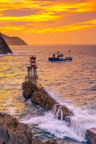 Coucher Soleil Sur Magnifique Phare Municipalité Pasajes San Juan Gipuzkoa — Photo