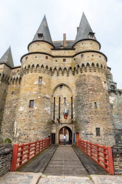 Ortaçağ Vitre kalesi. Ille-et-Vilaine Departmanı, Brittany bölgesi, Fransa