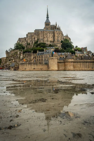 Famous Mont Saint Michel Abbey Reflected Water Low Tide Normandy — Stock Photo, Image