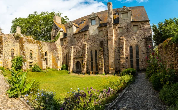 Rauniot Kaunis Puutarha Abbaye Beauport Kylässä Paimpol Ctes Armor Osasto — kuvapankkivalokuva