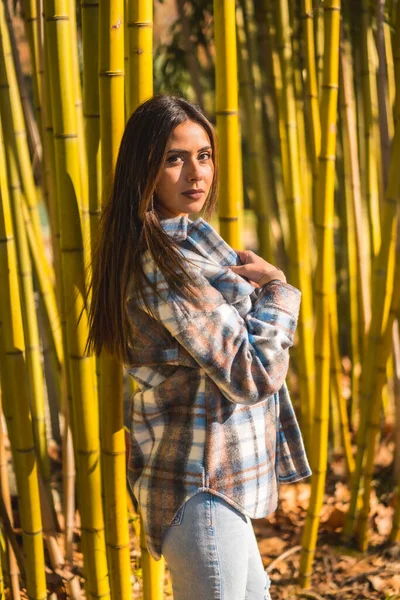 Autumn Lifestyle Young Caucasian Brunette Girl Plaid Wool Sweater Bamboo — Stock Photo, Image