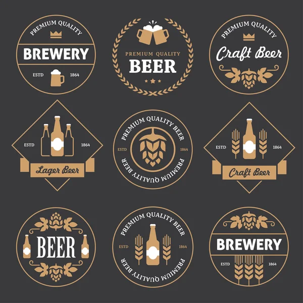 Beer emblems on black background — Stock Vector