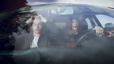 önce kaza, trafik kazaları, Araba sürme, kadın sürücü zaman