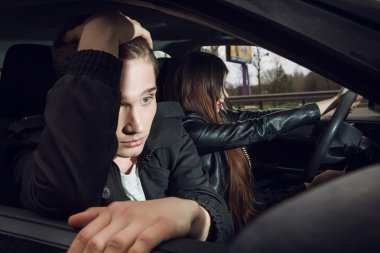 önce kaza, trafik kazaları, Araba sürme, kadın sürücü zaman