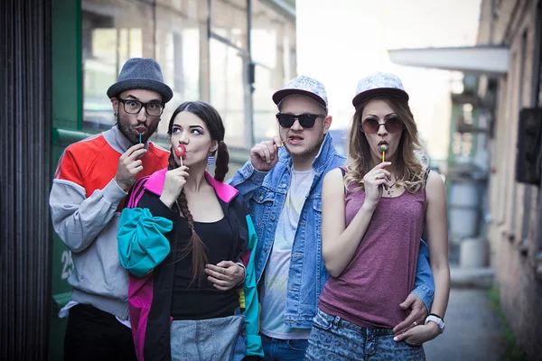Youth party. stylish people. bright . fun in the company. — Stock Photo, Image