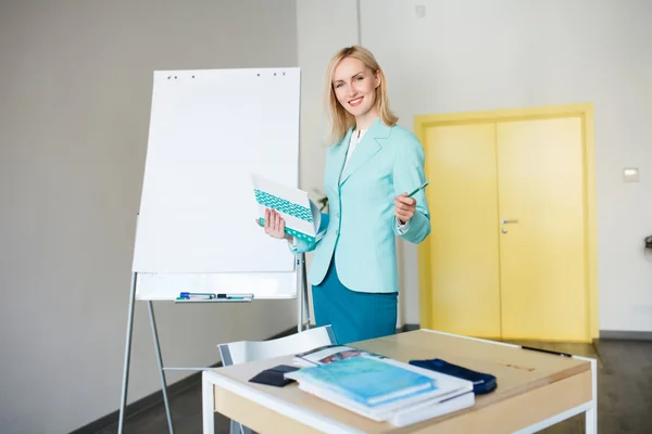 School. children learn in school. training students — Stock Photo, Image