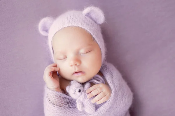 Newborn Baby Girl Gray Background Hat Ears Sweet Newborn Baby — Stock Photo, Image