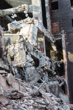 Moloz ve yıkım sonra hurda