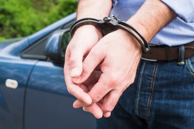 Bussinessman kelepçeli