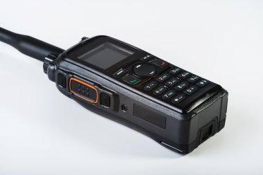 Polis taşınabilir radyo