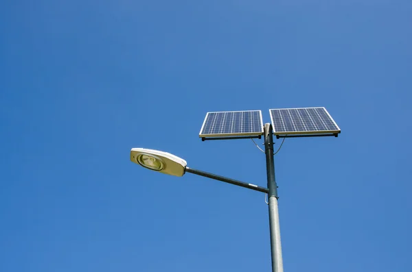 Erneuerbare Solarenergie. Stockbild