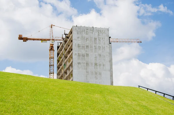 Demolition skyscraper. — Stock Photo, Image