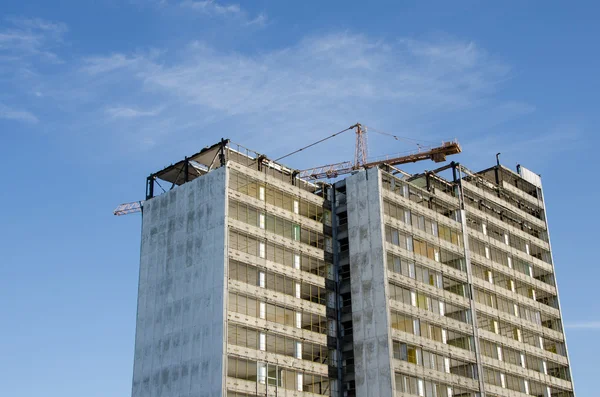 Demolition skyscraper. — Stock Photo, Image