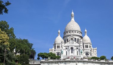 Kutsal Kalp Bazilikası'na. Paris, Fransa.