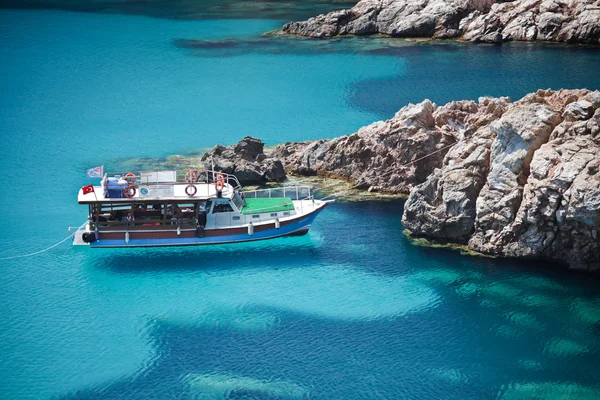 Little Boat on the Turquoise Sea — Stock Fotó