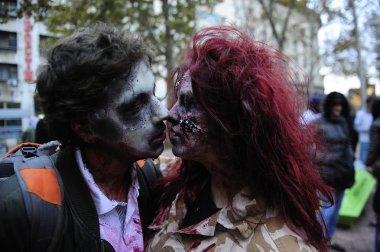 Belgrad zombi yürüme