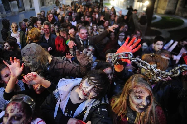 Caminata zombi Belgrado — Foto de Stock