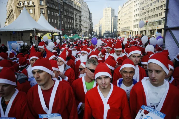 Participants of Belgrade Santa's Race — Stock Photo, Image