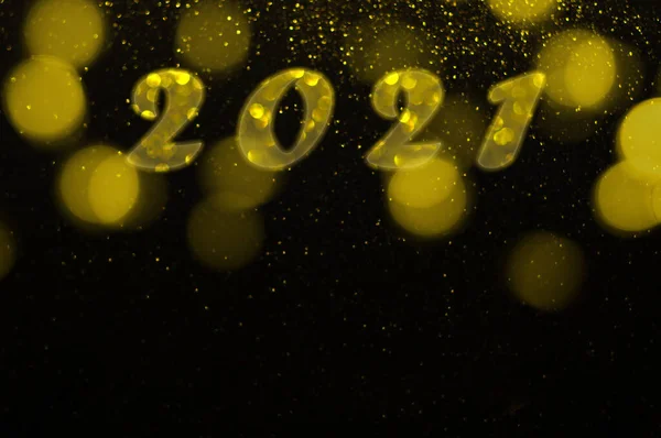 ゴールデンボケと黄金のライト クリスマスの装飾 2021年の新年の背景と新年 — ストック写真