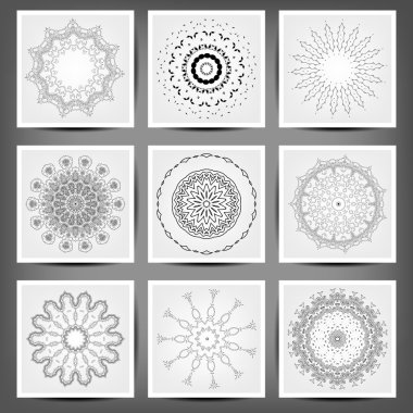 Etnik süs çiçek desenli kümesi. Elle çizilmiş mandalalar. Geleneksel arka plan gelecek şekilde yönlendirin. Dantel yuvarlak süsler. Etnik, Hint, İslam, Asya, Osmanlı