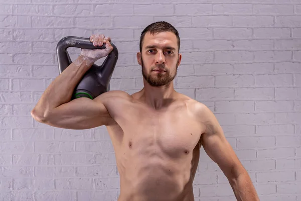 Fitness Kettlebell Muž Trénuje Kettlebell Detailní Záběr Aktivní Životní Styl — Stock fotografie