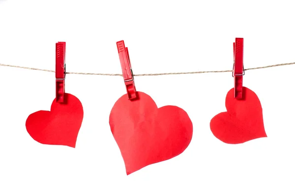 San Valentín papel corazón en una cuerda — Foto de Stock