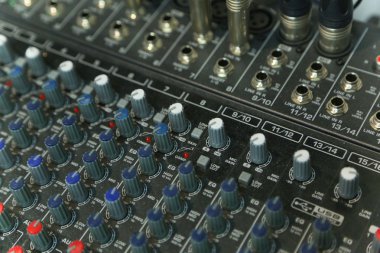 Ses üretimi şalter