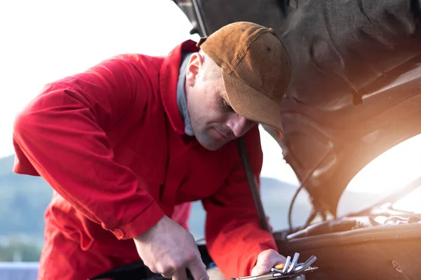 Handsome Auto Mechanic Road Assistance Worker Uniform Repairing Engine Broken — Stock Photo, Image