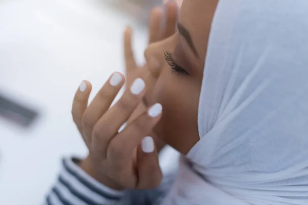 African Muslim Businesswoman Feeling Unwell Suffering Headache Migraine Touching Forehead — Stok fotoğraf