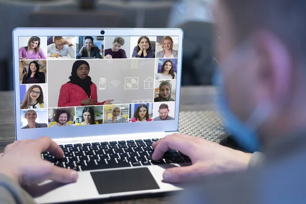Online Távoktatás Digitális Videokonferencia Chat Diákokkal Osztálycsoportokkal Tanítás Tanulás Otthonról — Stock Fotó