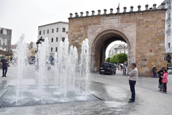 Tunis Tunisia June 2019 Street Scene Downtown Avenue Bourguiba Cathedral — Stock Photo, Image