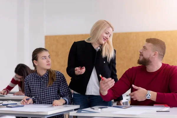 Zpět Školní Vzdělání Znalosti Univerzitní Koncept Student Studijní Spolužák Přednáška — Stock fotografie