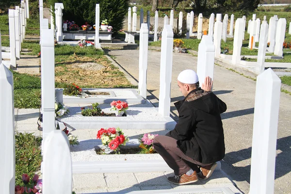 Ισλαμική προσεύχεται για νεκρού προσώπου — Φωτογραφία Αρχείου