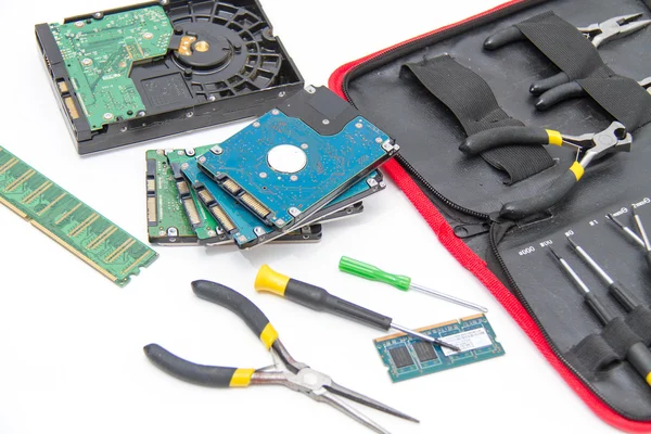 Outils de réparation d'ordinateur portable et soutien technique — Photo