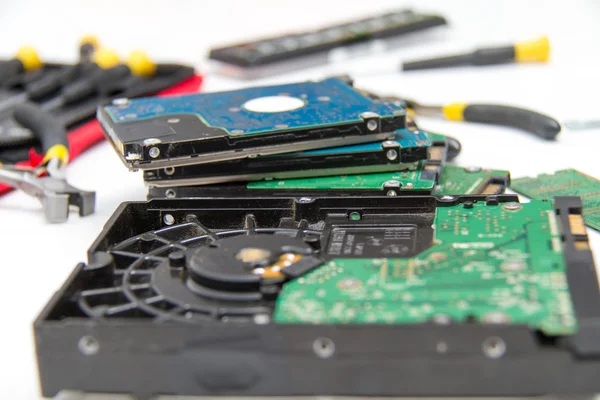 Narzędzia do naprawy laptopa i wsparcie techniczne — Zdjęcie stockowe