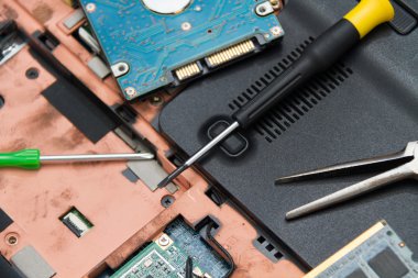 Profesyonel laptop onarım