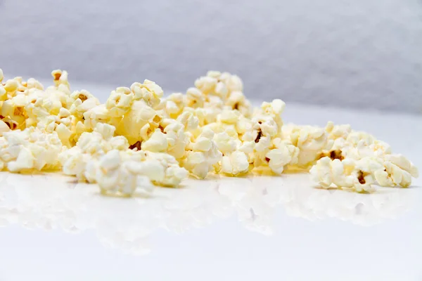 Čerstvý popcorn — Stock fotografie