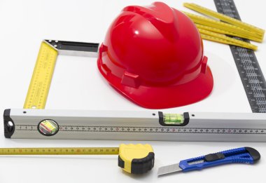 Kask ve inşaat çizimleri ve Binalar için Araçlar