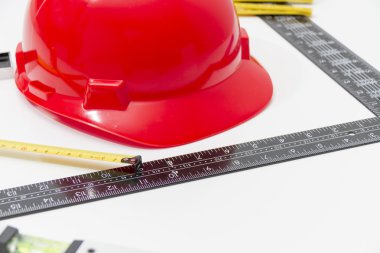 Kask ve inşaat çizimleri ve Binalar için Araçlar