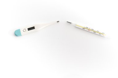 Vücut ısısını termometre