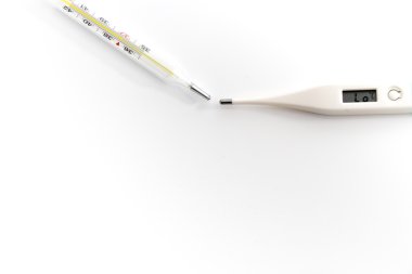 Vücut ısısını termometre